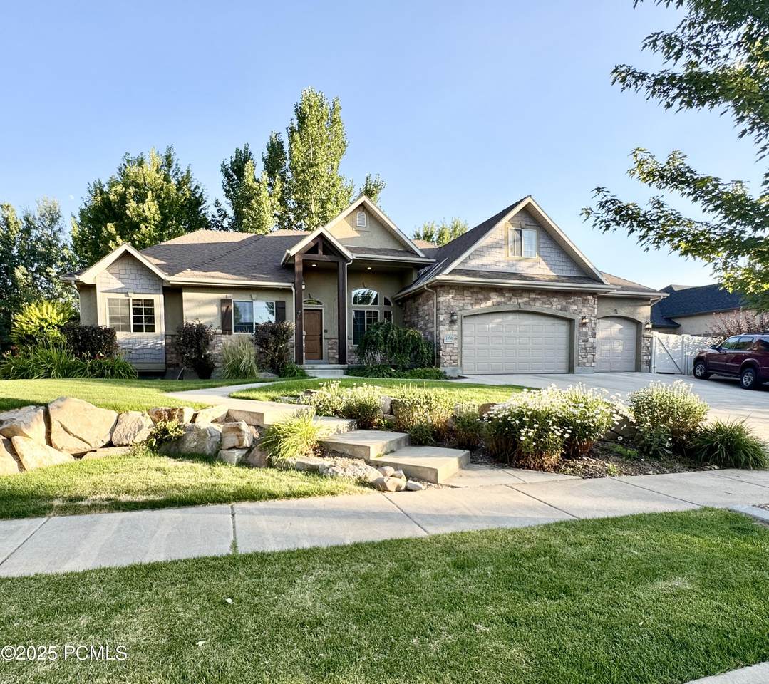 1950 Keystone Court - Photo 1