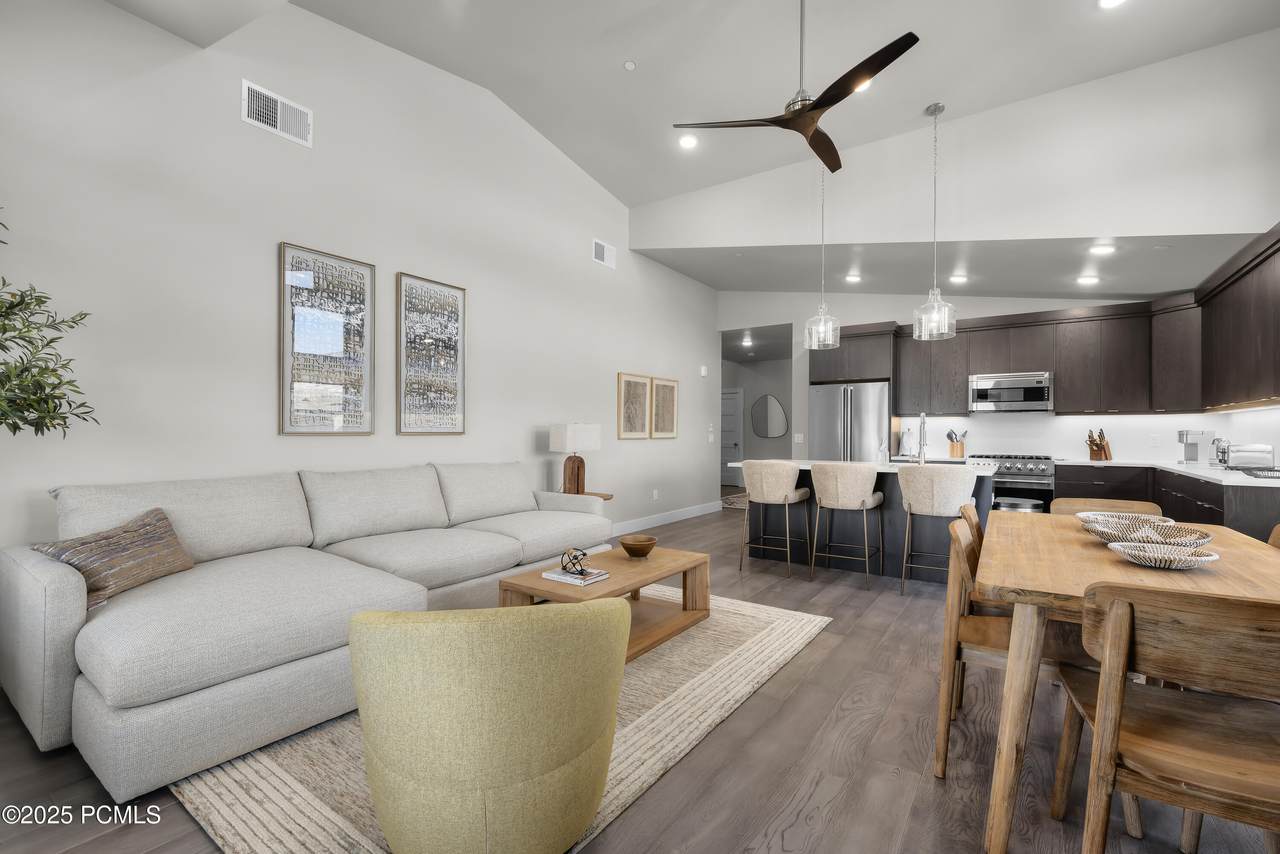 1134 Helling Circle - Photo 1