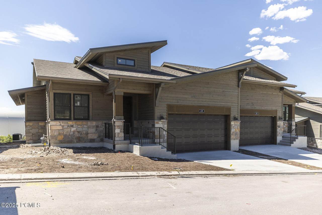 678 Silver Hill Loop - Photo 1