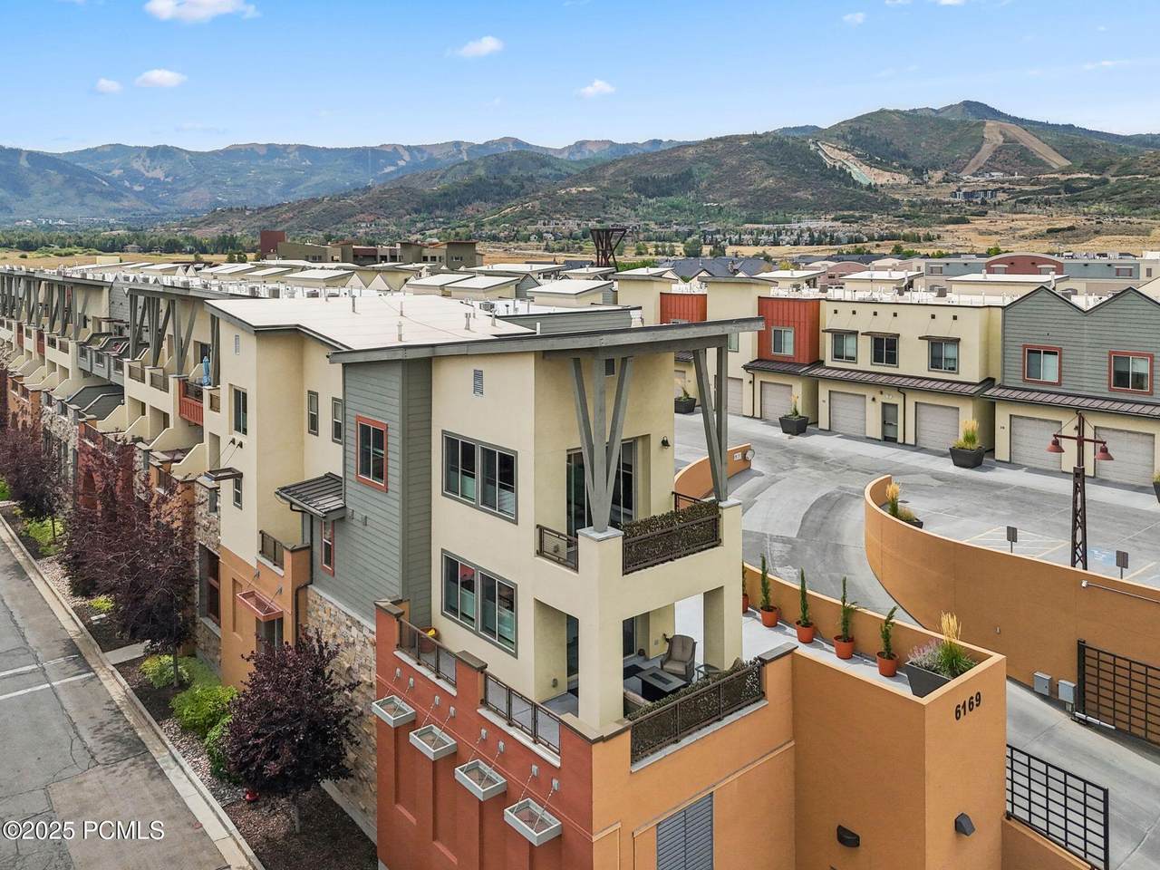 6169 Park Lane - Photo 1