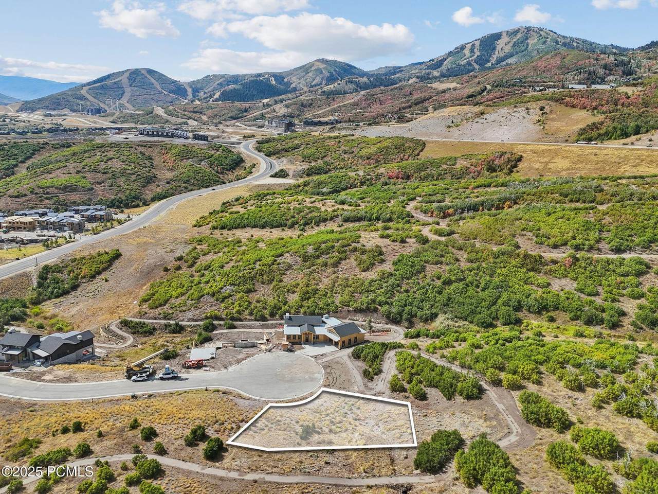 2058 Capricorn Court - Photo 1