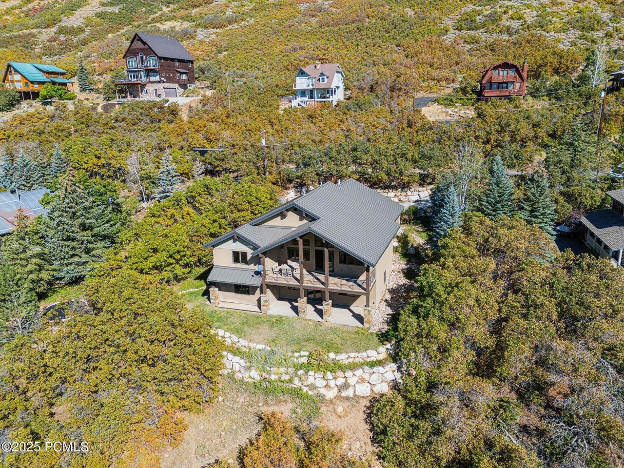 307 Jungfrau Hill Road - Photo 1