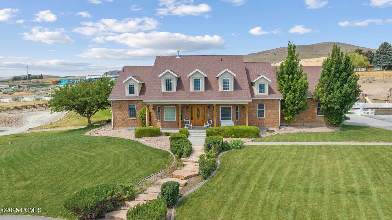 11508 5825 - Photo 1