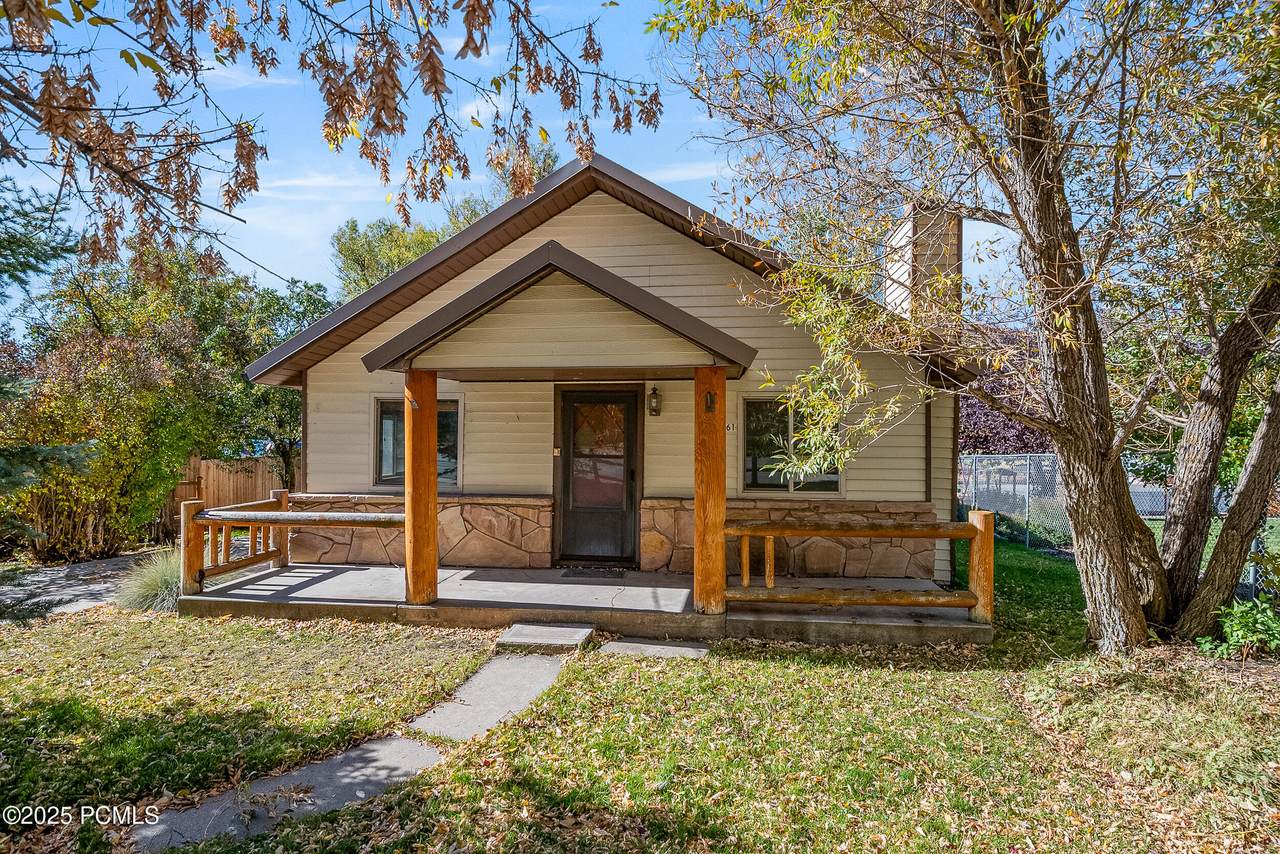 5661 State Road 32 - Photo 1