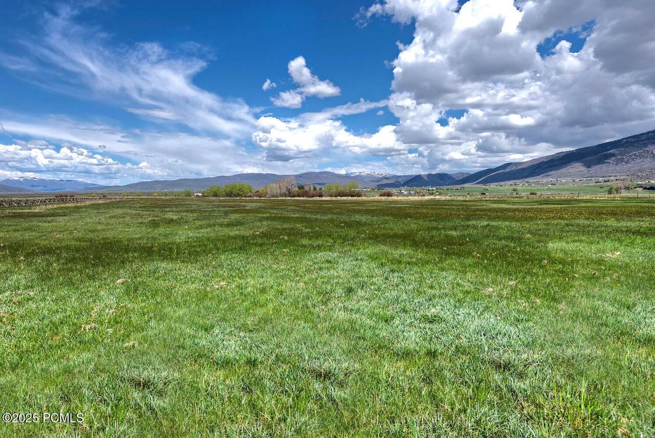 https://bt-photos.global.ssl.fastly.net/parkcity/1280_boomver_1_12504936-2.jpg