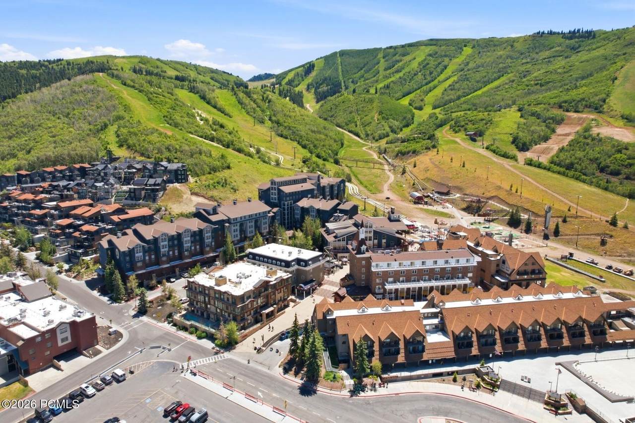 https://bt-photos.global.ssl.fastly.net/parkcity/1280_boomver_1_12504950-2.jpg