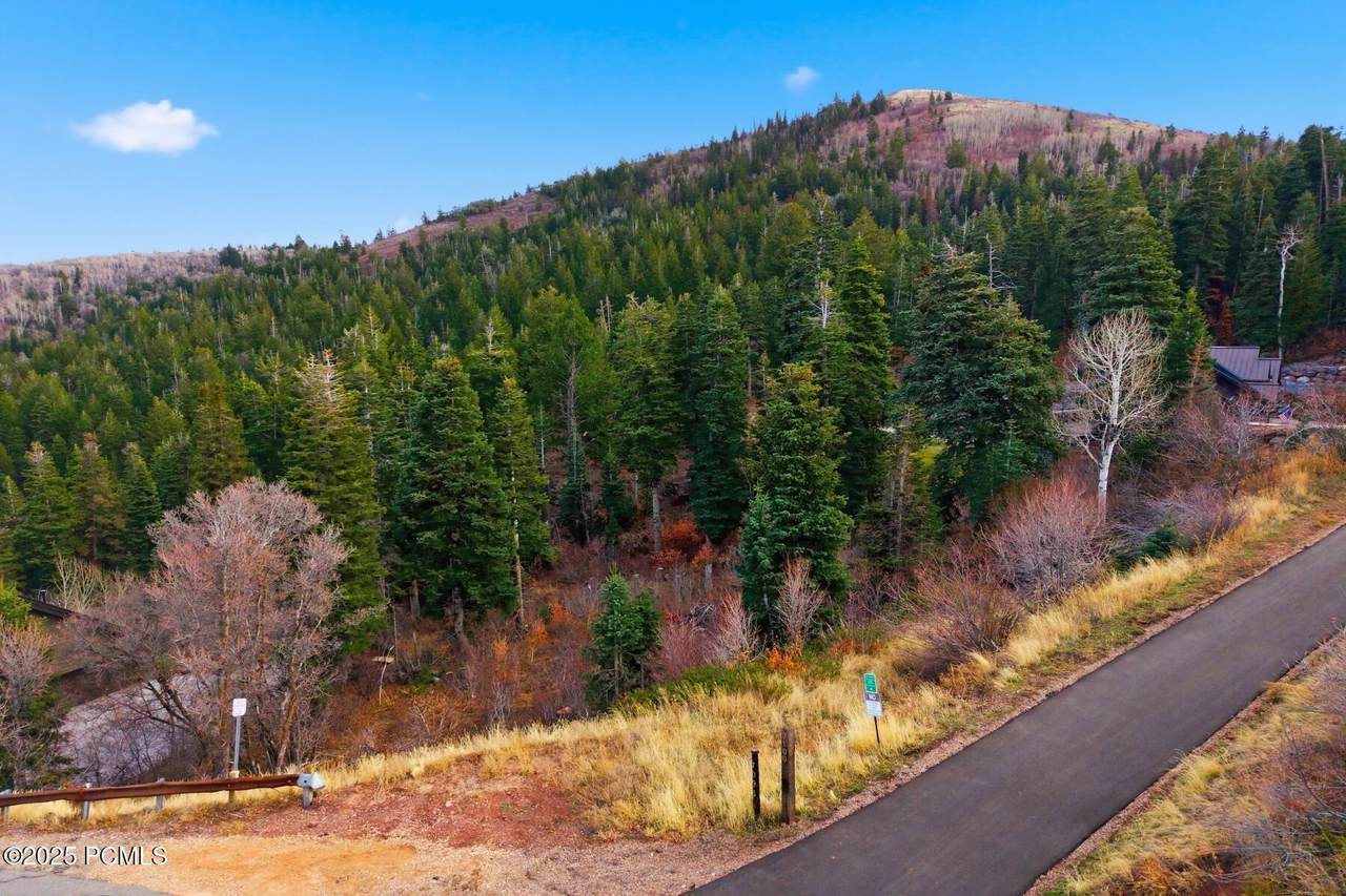 https://bt-photos.global.ssl.fastly.net/parkcity/1280_boomver_1_12504991-2.jpg