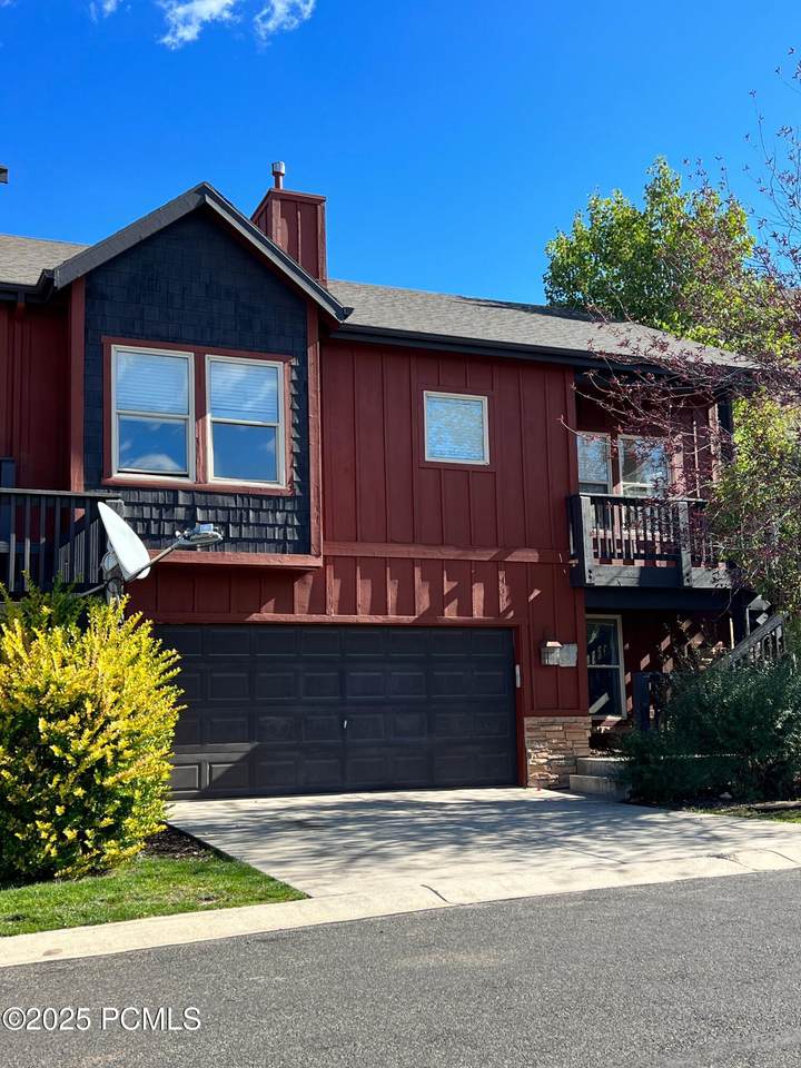 359 Keetly Station Circle - Photo 1