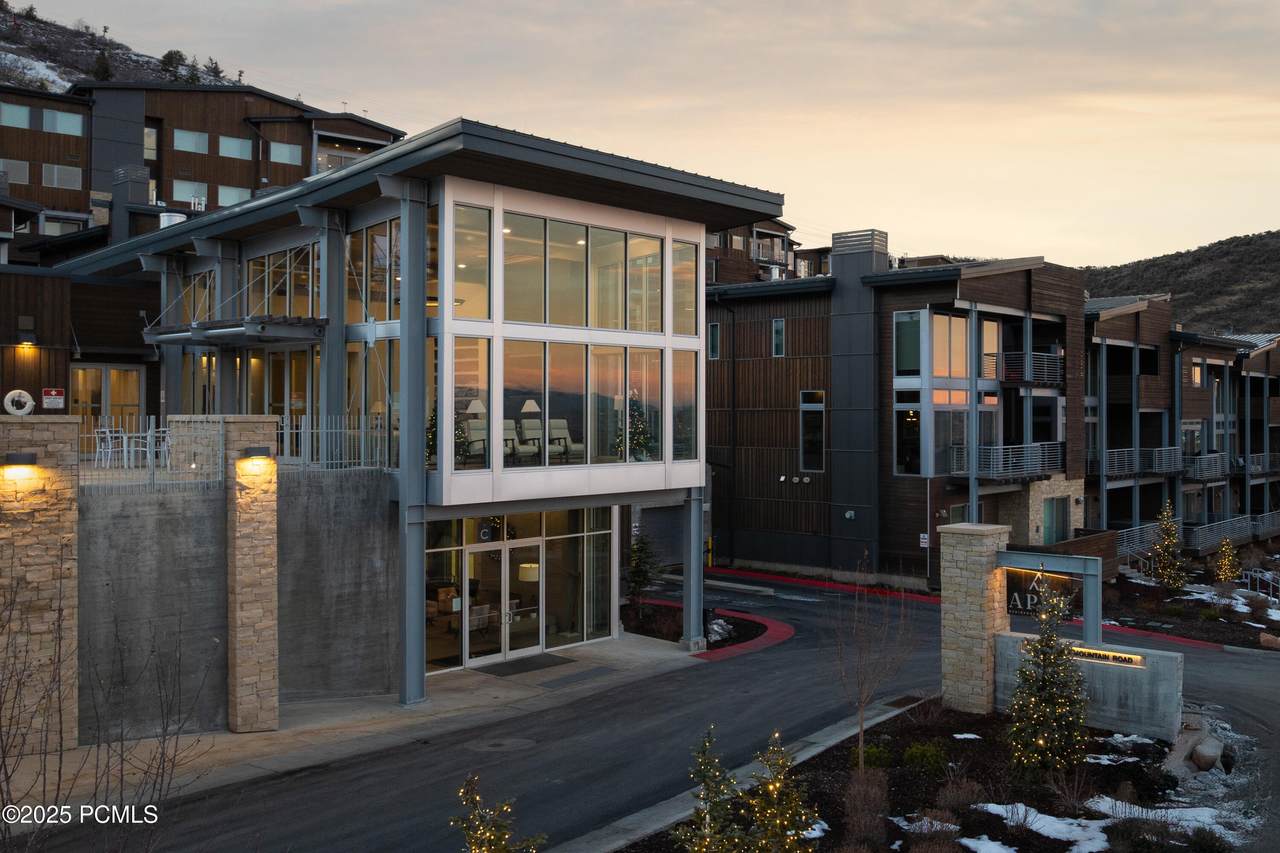 2752 High Mountain Road - Photo 1