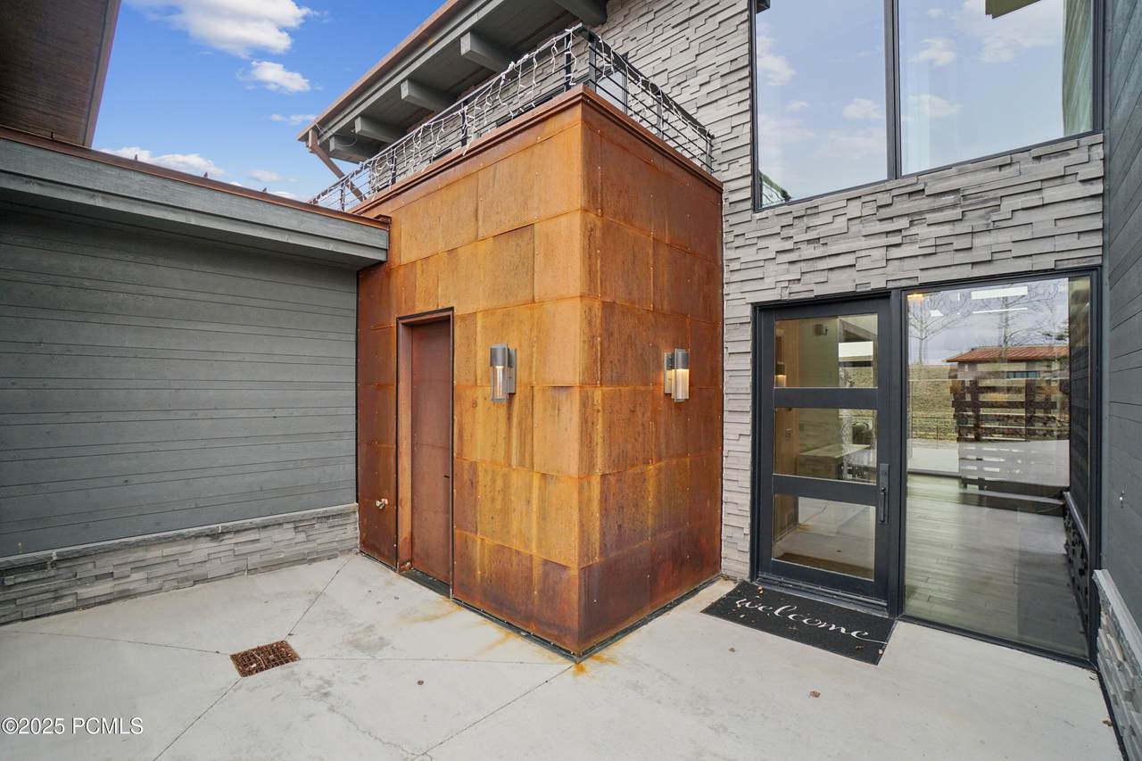 https://bt-photos.global.ssl.fastly.net/parkcity/1280_boomver_1_12505269-2.jpg