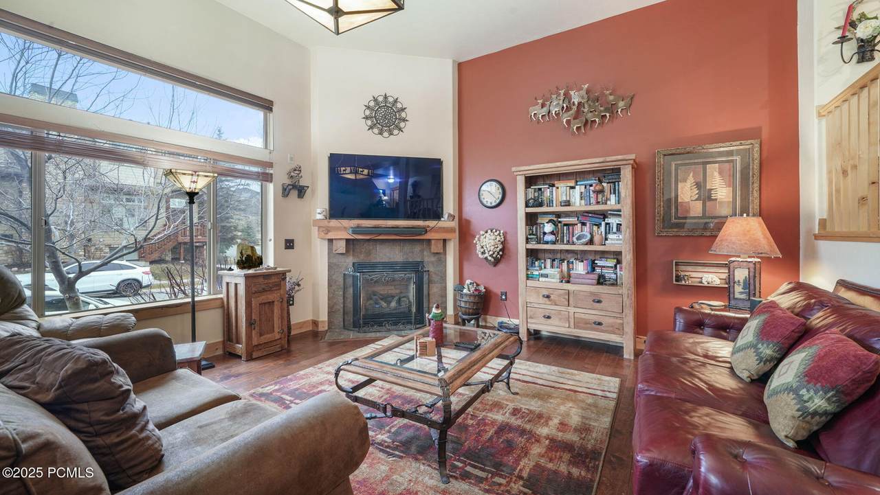 https://bt-photos.global.ssl.fastly.net/parkcity/1280_boomver_1_12505276-2.jpg