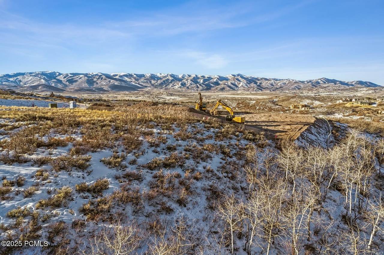 4363 Pinnacle Sky Loop - Photo 1