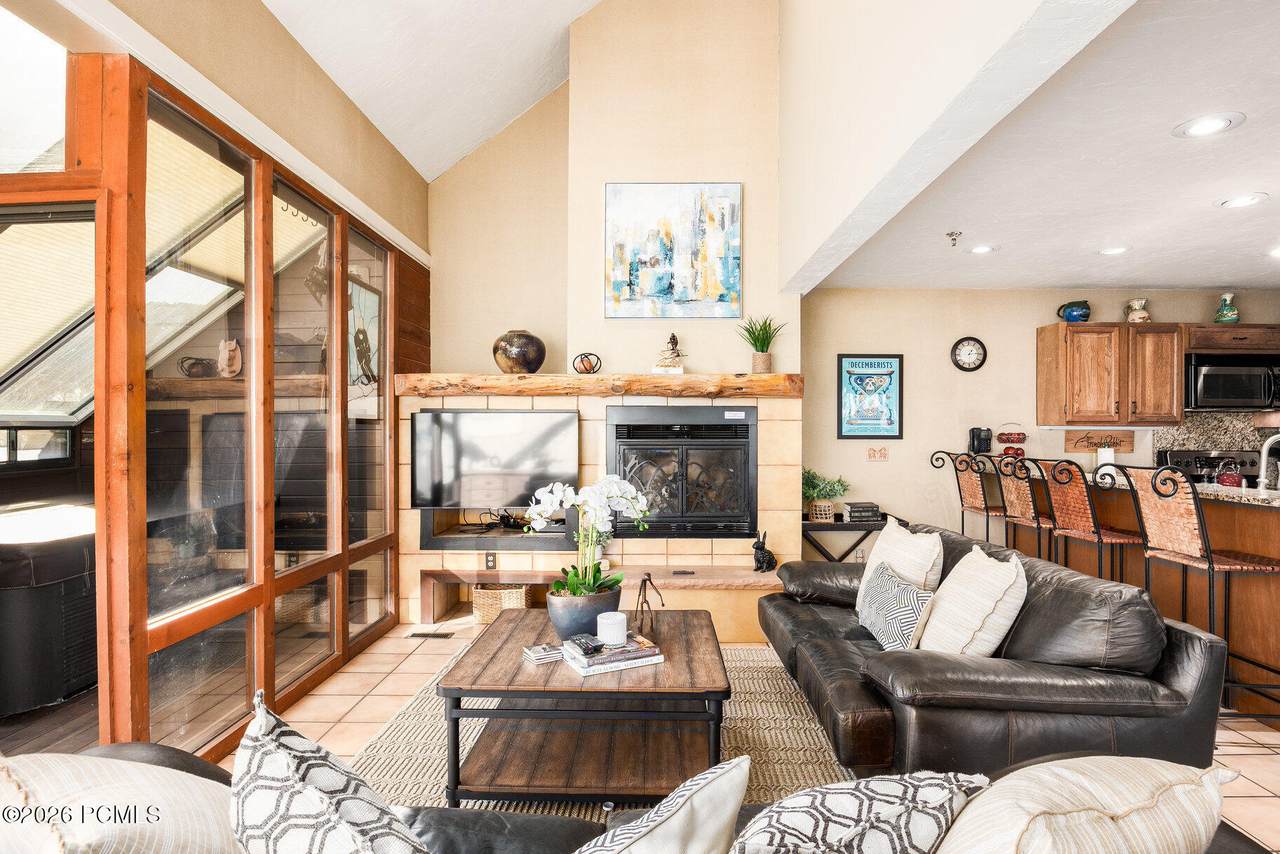 1781 Amber Court - Photo 1