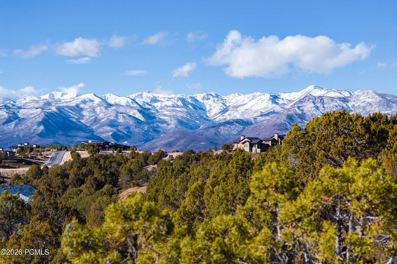 https://bt-photos.global.ssl.fastly.net/parkcity/1280_boomver_1_12600057-2.jpg