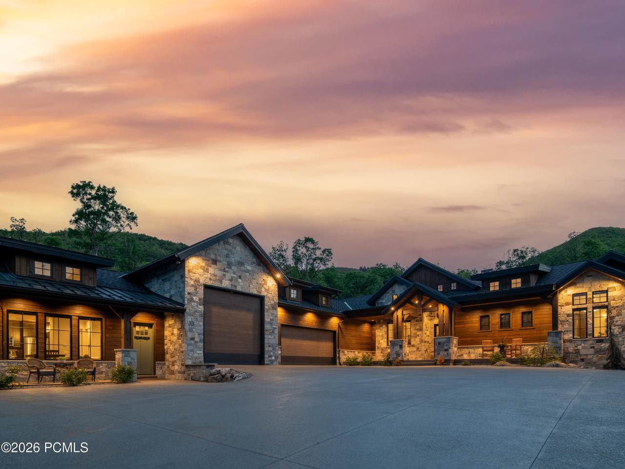 1156 Valley View Drive - Photo 1