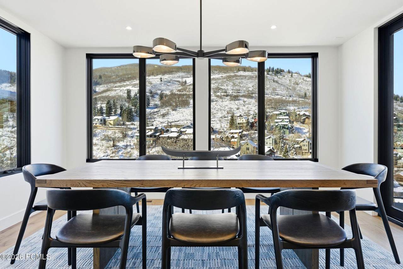 https://bt-photos.global.ssl.fastly.net/parkcity/1280_boomver_1_12600232-2.jpg