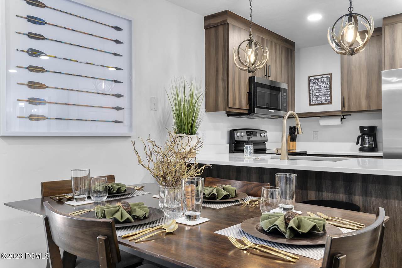 255 Main Street - Photo 1