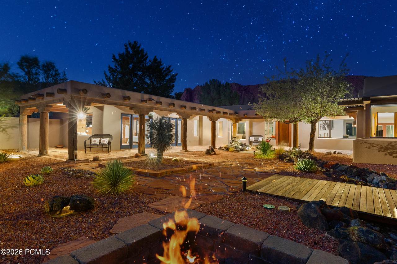 1068 Shonto Ridge Drive - Photo 1