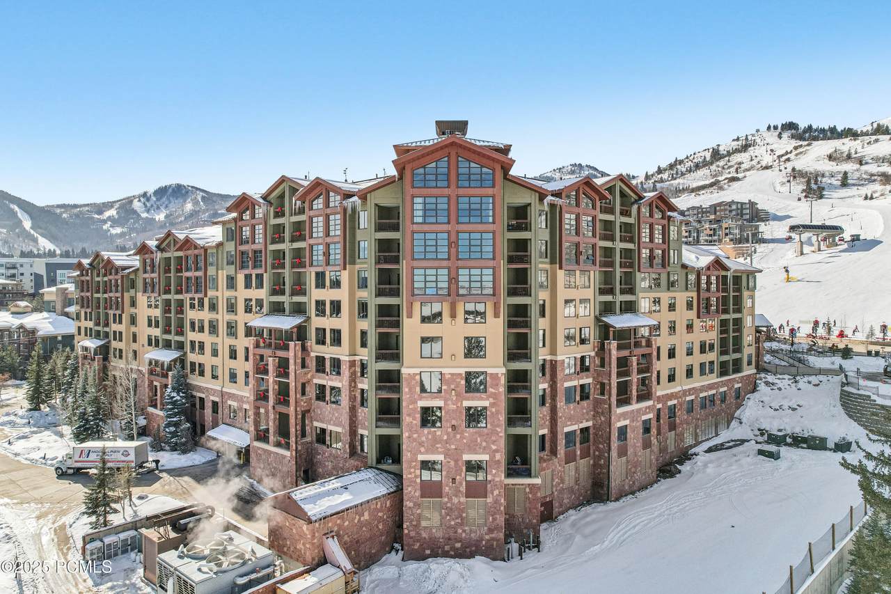 https://bt-photos.global.ssl.fastly.net/parkcity/1280_boomver_1_12600454-2.jpg