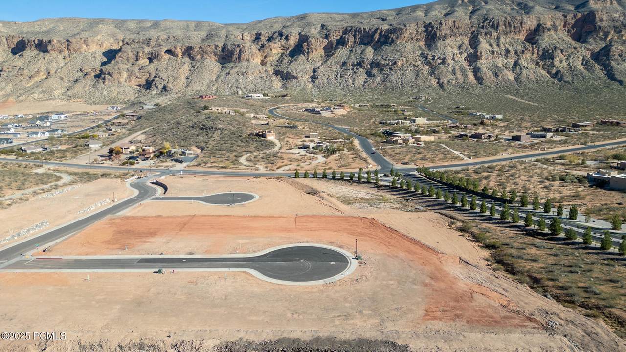 3386 1410 W Circle - Photo 1