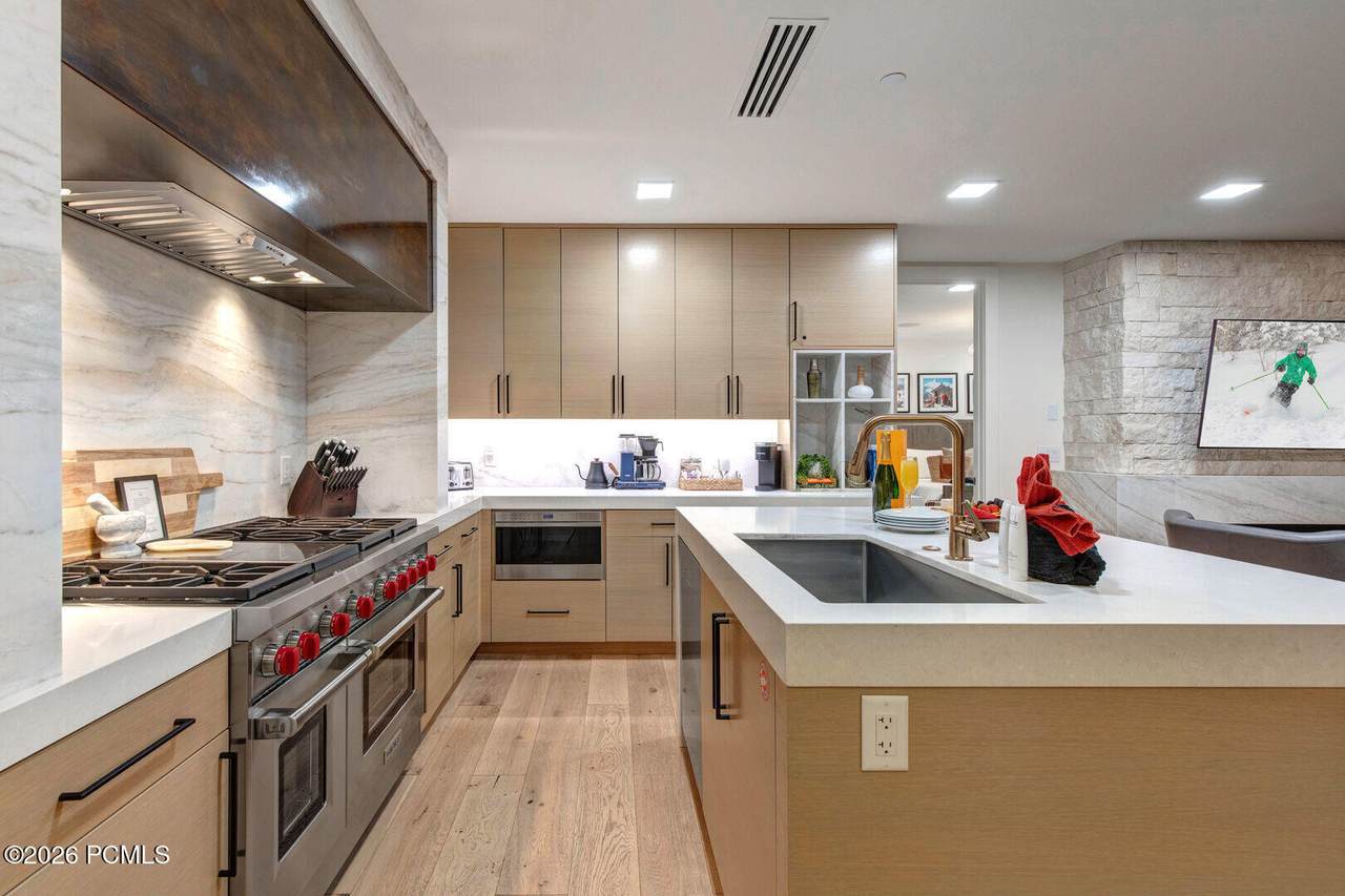 7697 Village Way - Photo 1