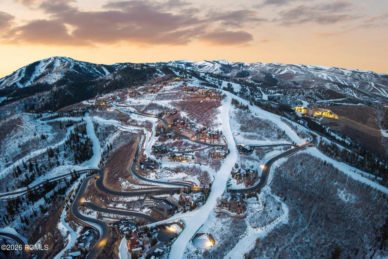 https://bt-photos.global.ssl.fastly.net/parkcity/1280_boomver_1_12600671-2.jpg