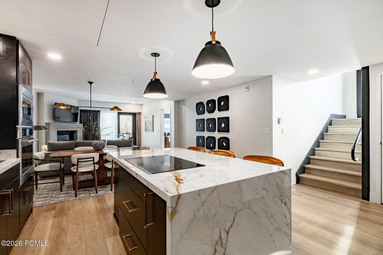 201 Heber Avenue - Photo 1