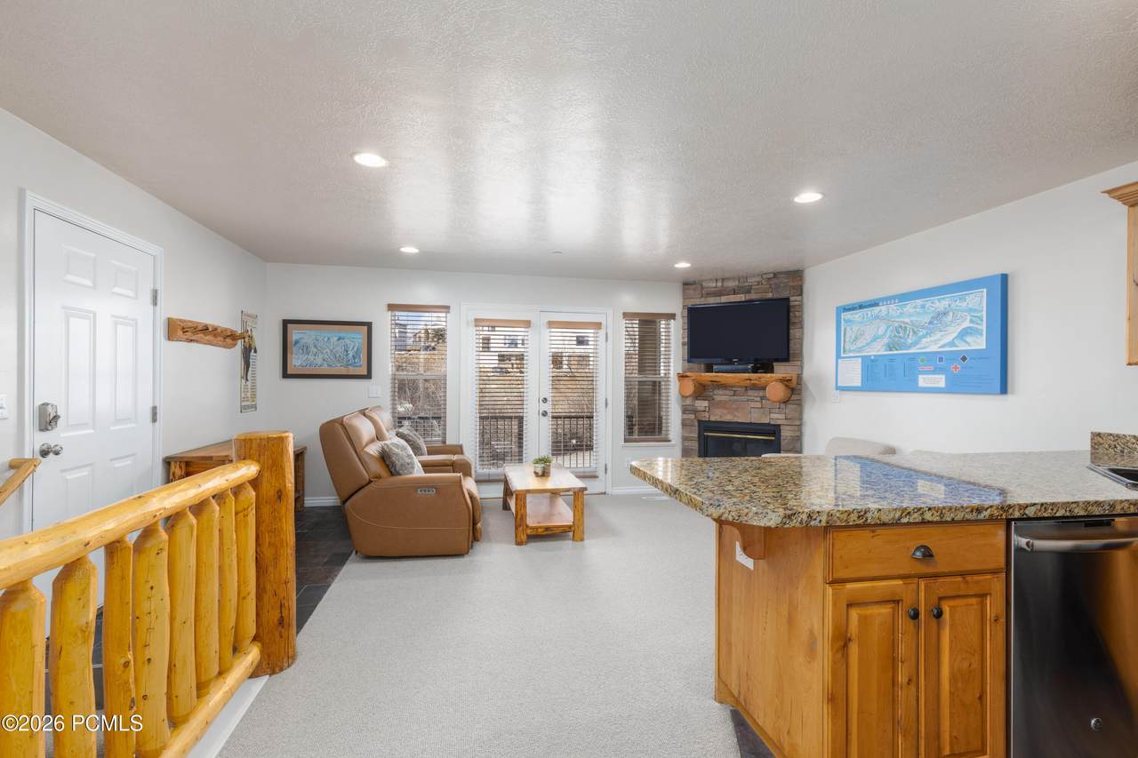 https://bt-photos.global.ssl.fastly.net/parkcity/1280_boomver_1_12600746-2.jpg