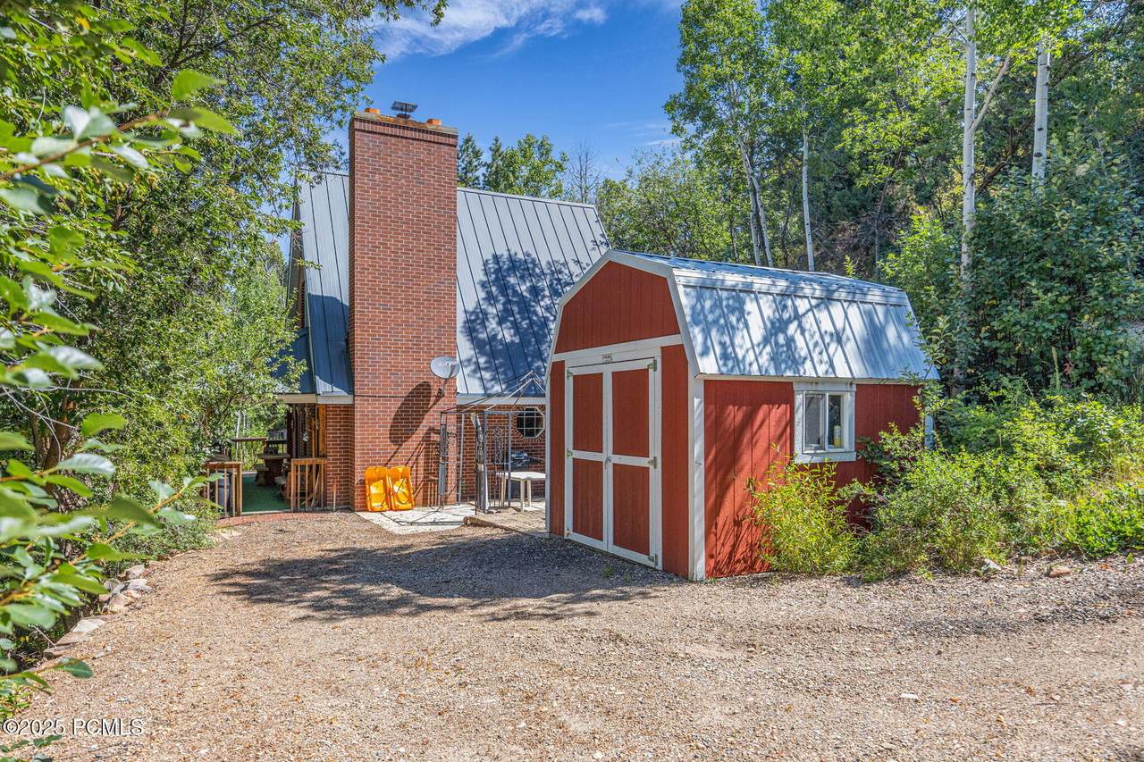 https://bt-photos.global.ssl.fastly.net/parkcity/1280_boomver_1_12600772-2.jpg