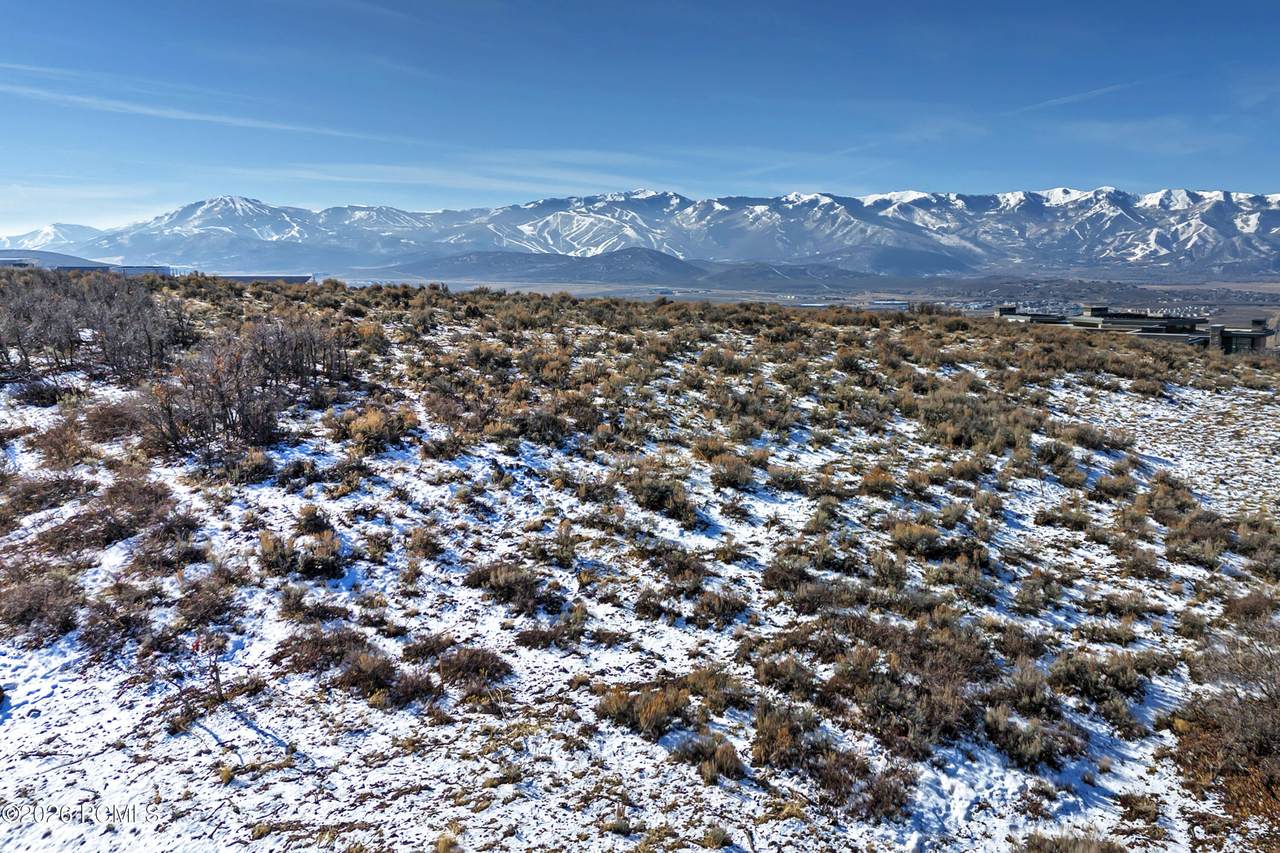 4422 Pinnacle Sky Loop - Photo 1