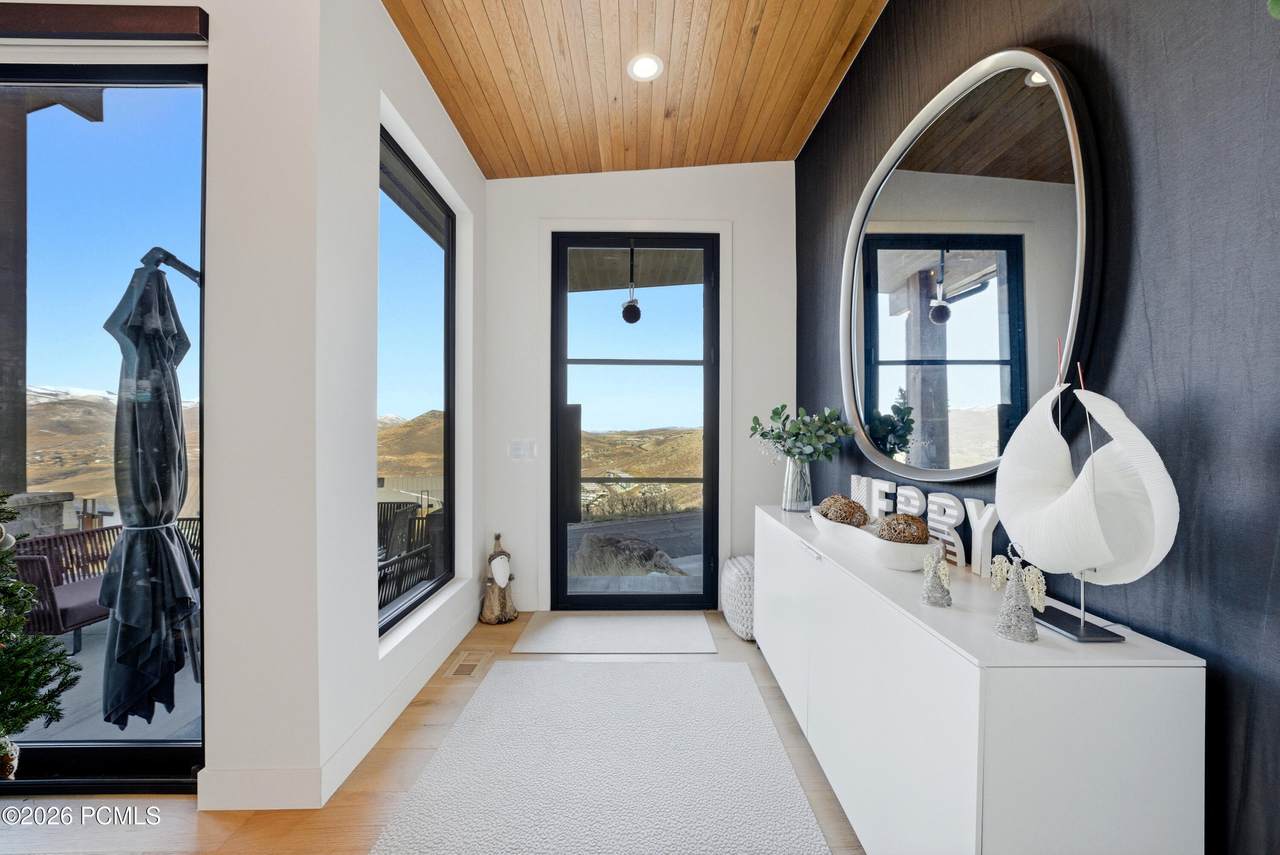 https://bt-photos.global.ssl.fastly.net/parkcity/1280_boomver_1_12600793-2.jpg