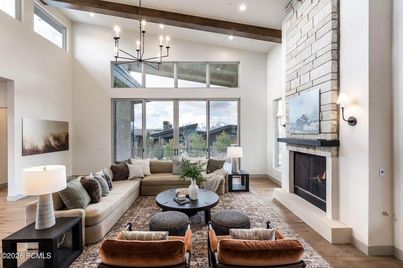 https://bt-photos.global.ssl.fastly.net/parkcity/1280_boomver_1_12600797-2.jpg