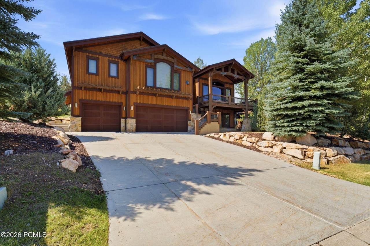 https://bt-photos.global.ssl.fastly.net/parkcity/1280_boomver_1_12600813-2.jpg