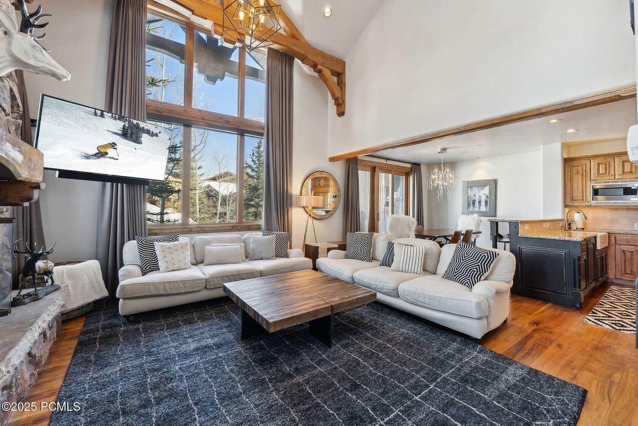 https://bt-photos.global.ssl.fastly.net/parkcity/1280_boomver_2_12600839-2.jpg