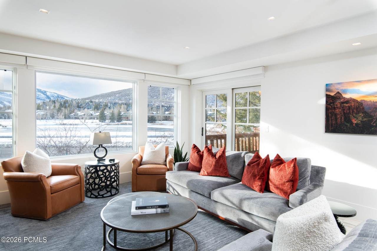 https://bt-photos.global.ssl.fastly.net/parkcity/1280_boomver_1_12600852-2.jpg