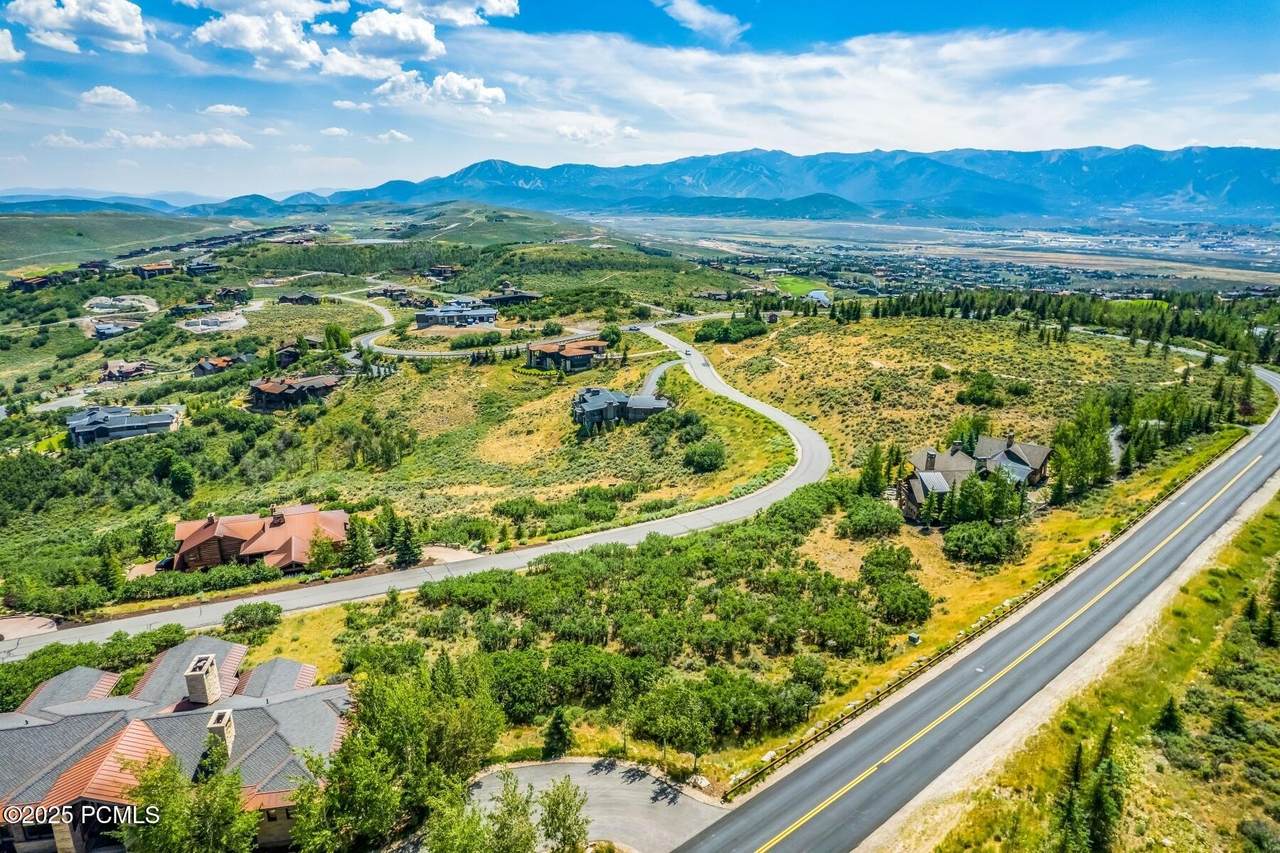 https://bt-photos.global.ssl.fastly.net/parkcity/1280_boomver_1_12600869-2.jpg