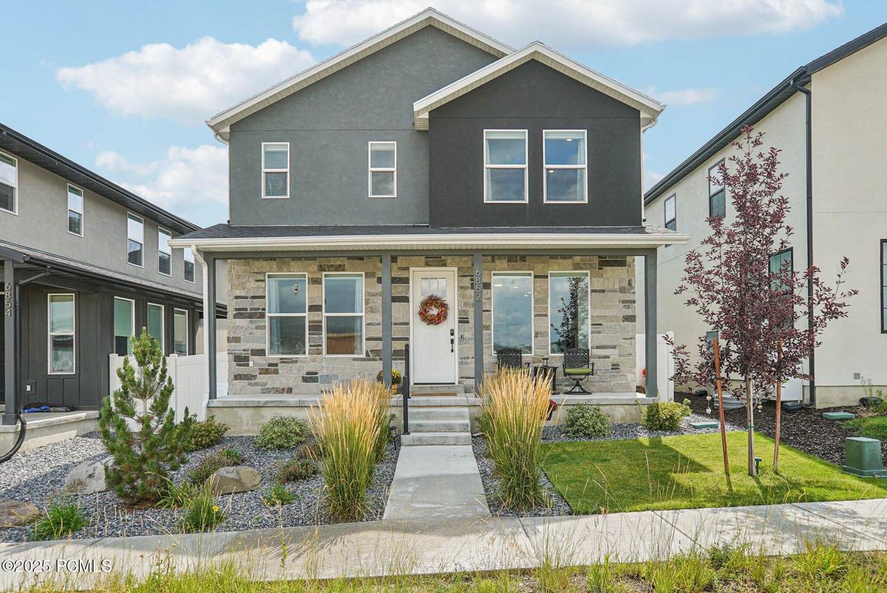 6852 Mountain Maple Drive - Photo 1