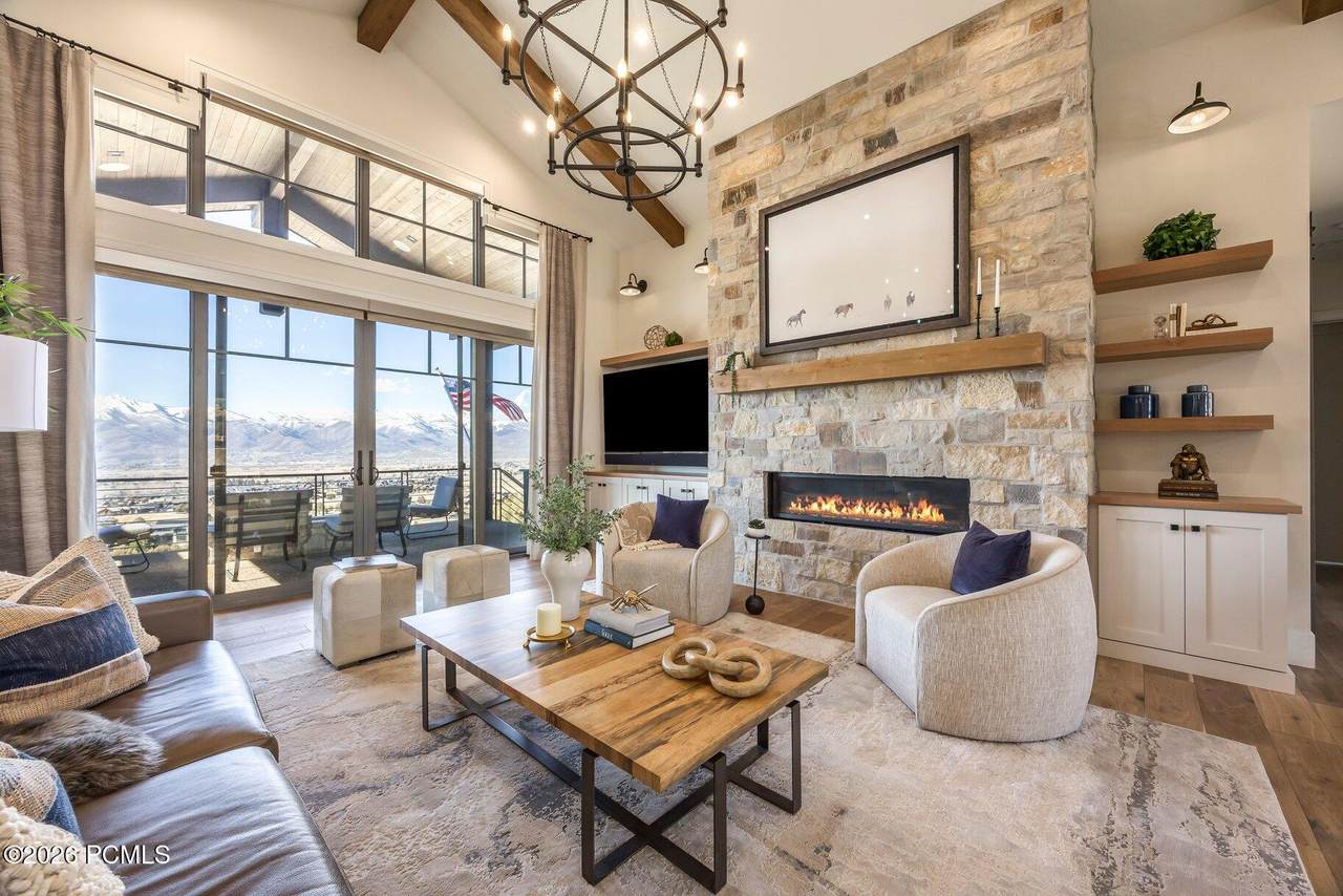 https://bt-photos.global.ssl.fastly.net/parkcity/1280_boomver_1_12600979-2.jpg