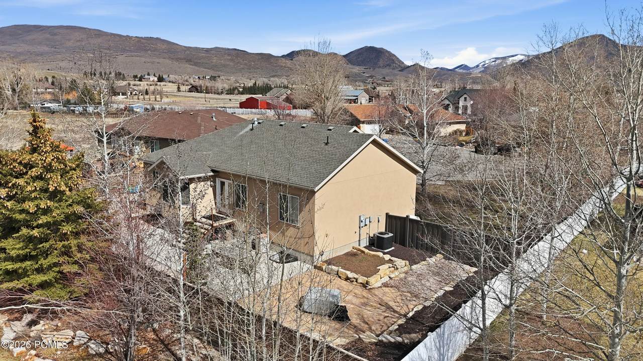 https://bt-photos.global.ssl.fastly.net/parkcity/1280_boomver_1_12601047-2.jpg