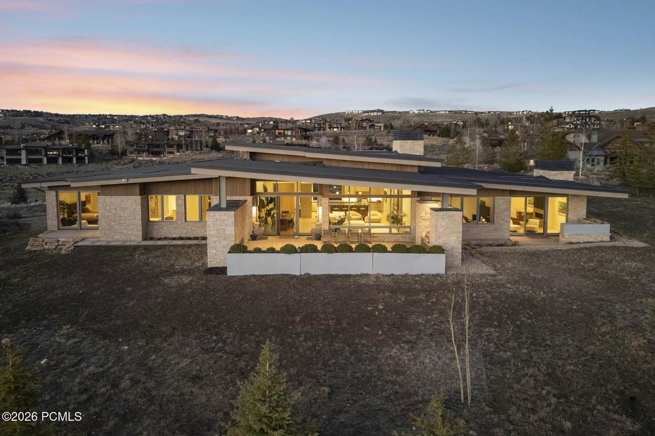 https://bt-photos.global.ssl.fastly.net/parkcity/1280_boomver_1_12601142-2.jpg