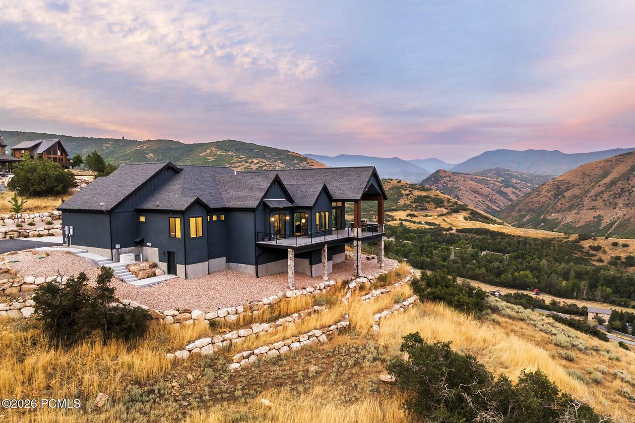 https://bt-photos.global.ssl.fastly.net/parkcity/1280_boomver_1_12601178-2.jpg