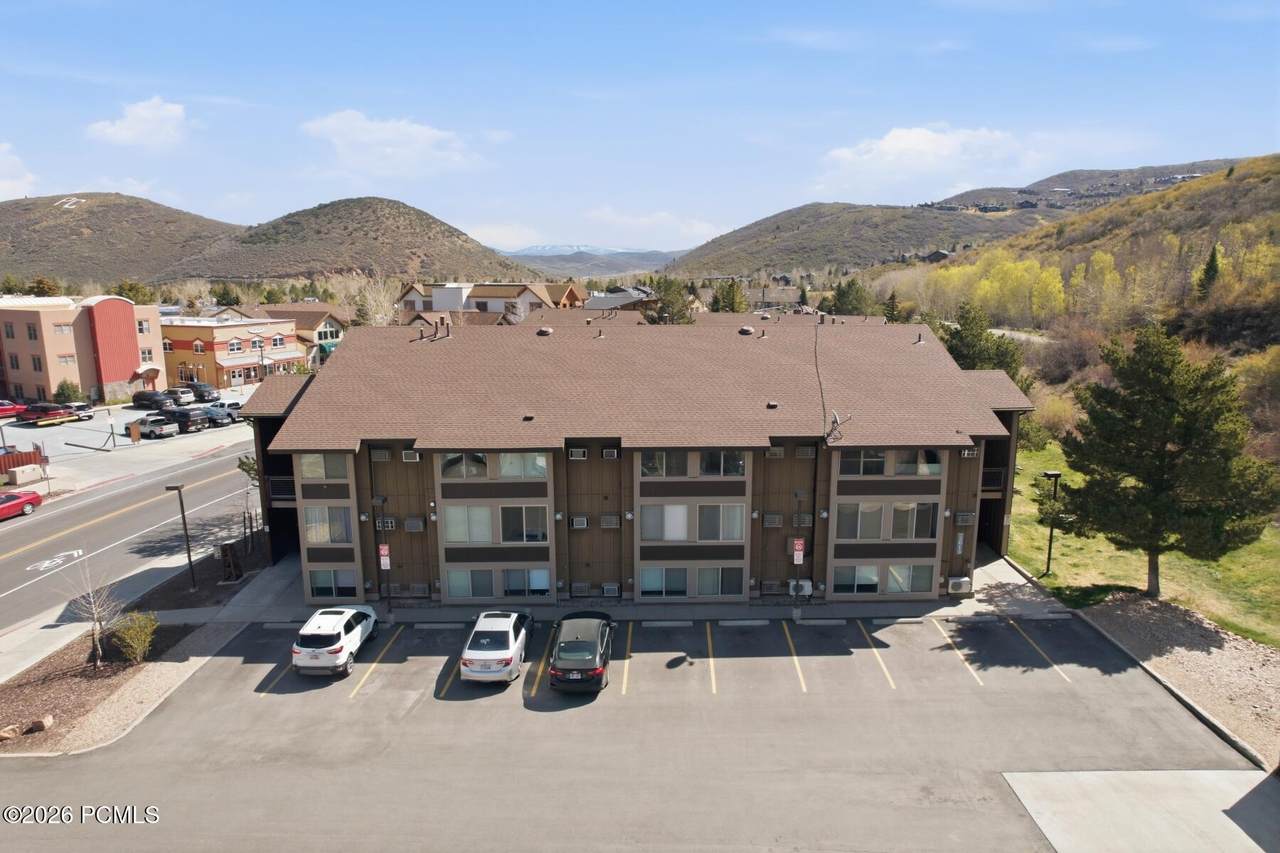 https://bt-photos.global.ssl.fastly.net/parkcity/1280_boomver_1_12601204-2.jpg