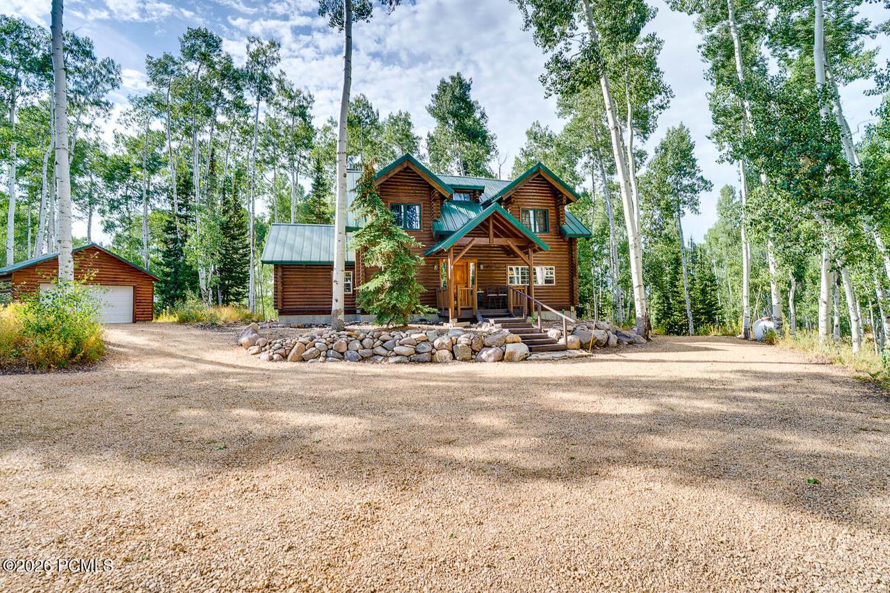 https://bt-photos.global.ssl.fastly.net/parkcity/1280_boomver_1_12601230-2.jpg