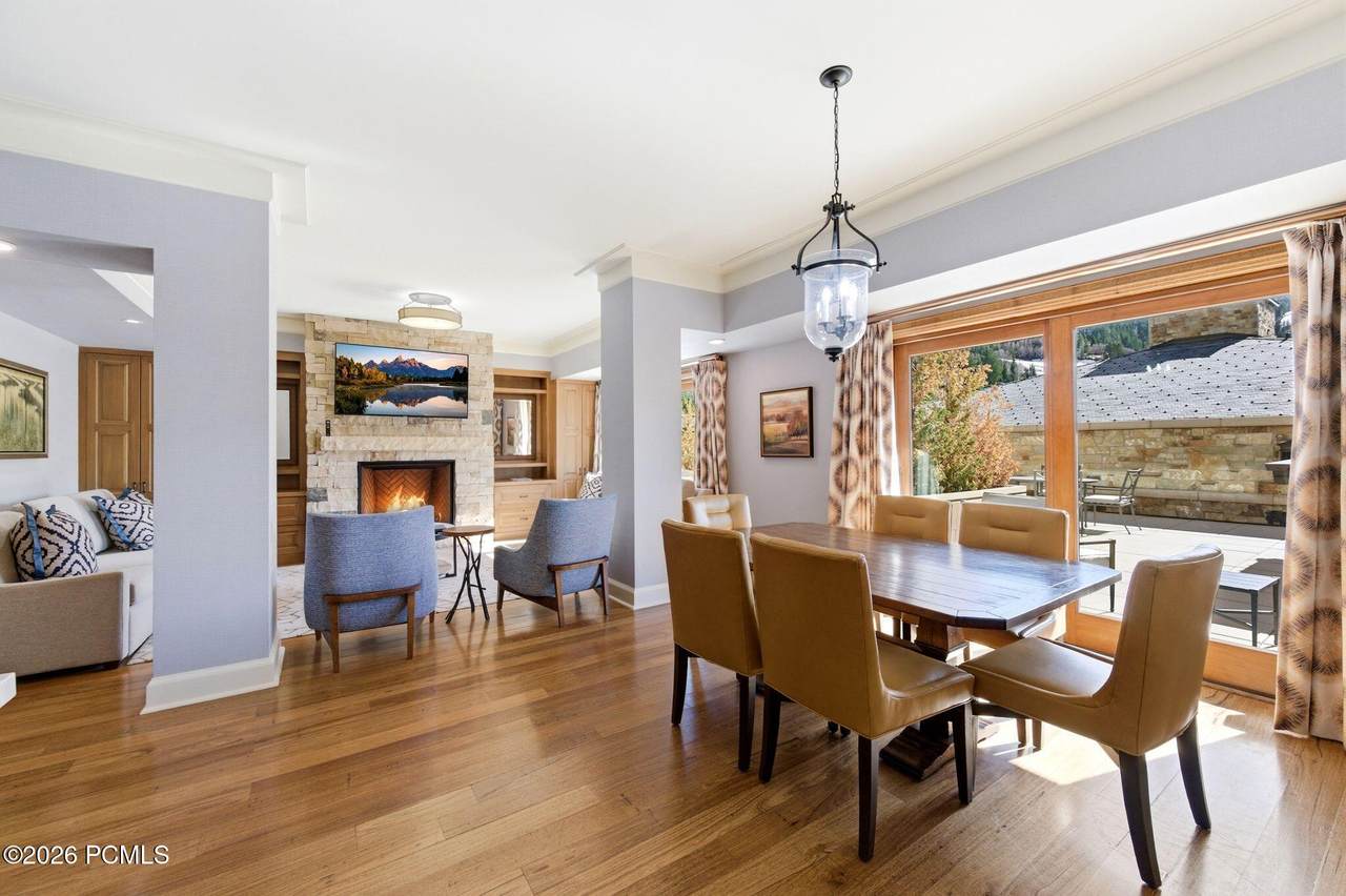 https://bt-photos.global.ssl.fastly.net/parkcity/1280_boomver_1_12601234-2.jpg