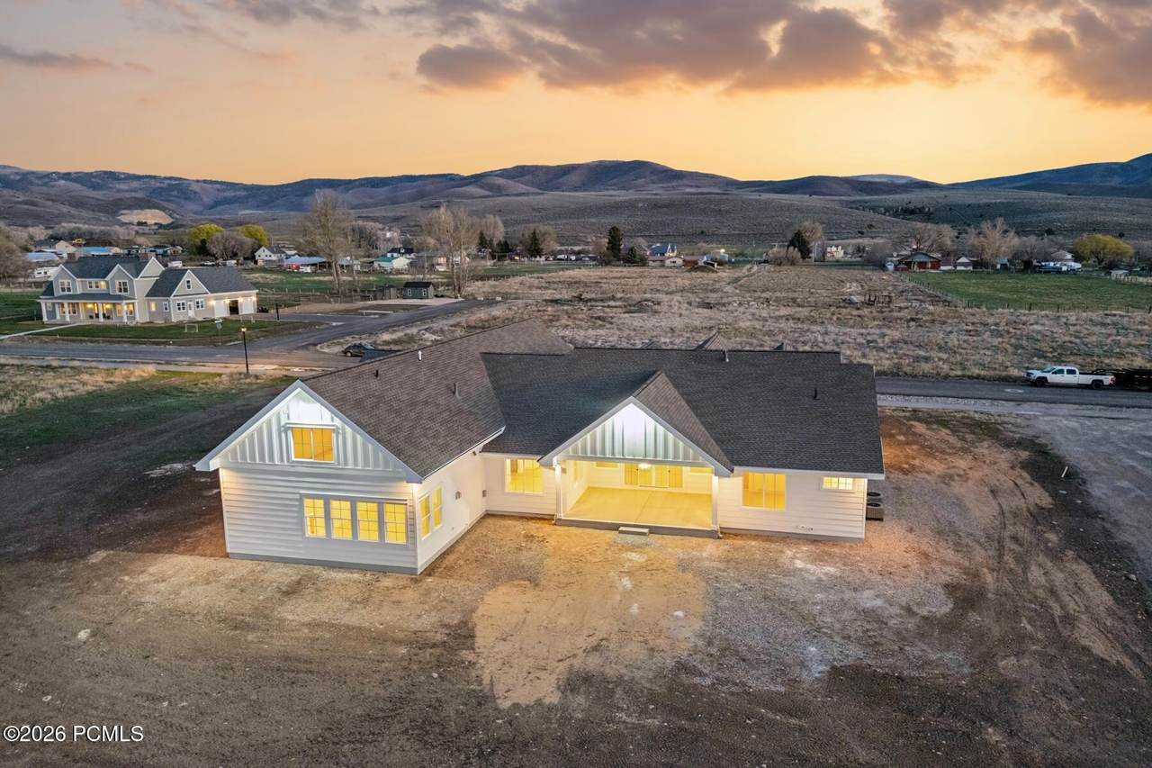 https://bt-photos.global.ssl.fastly.net/parkcity/1280_boomver_1_12601235-2.jpg