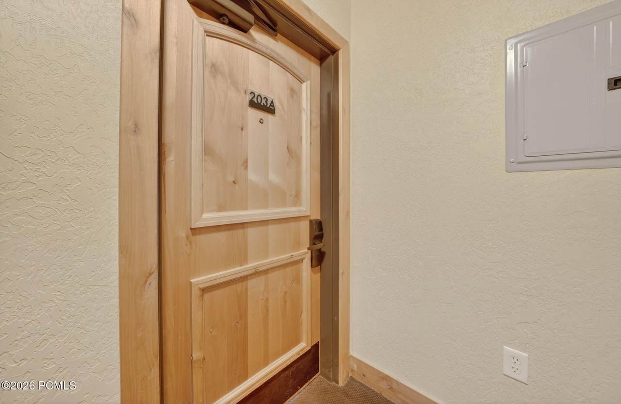 https://bt-photos.global.ssl.fastly.net/parkcity/1280_boomver_1_12601240-2.jpg