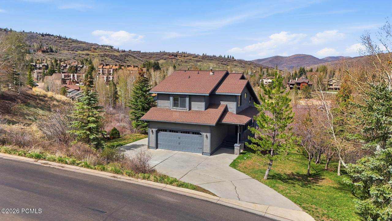 8730 Hidden Cove Road - Photo 1