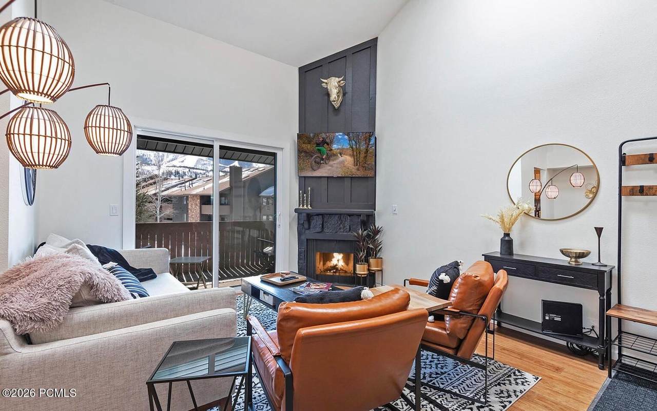https://bt-photos.global.ssl.fastly.net/parkcity/1280_boomver_1_12601285-2.jpg