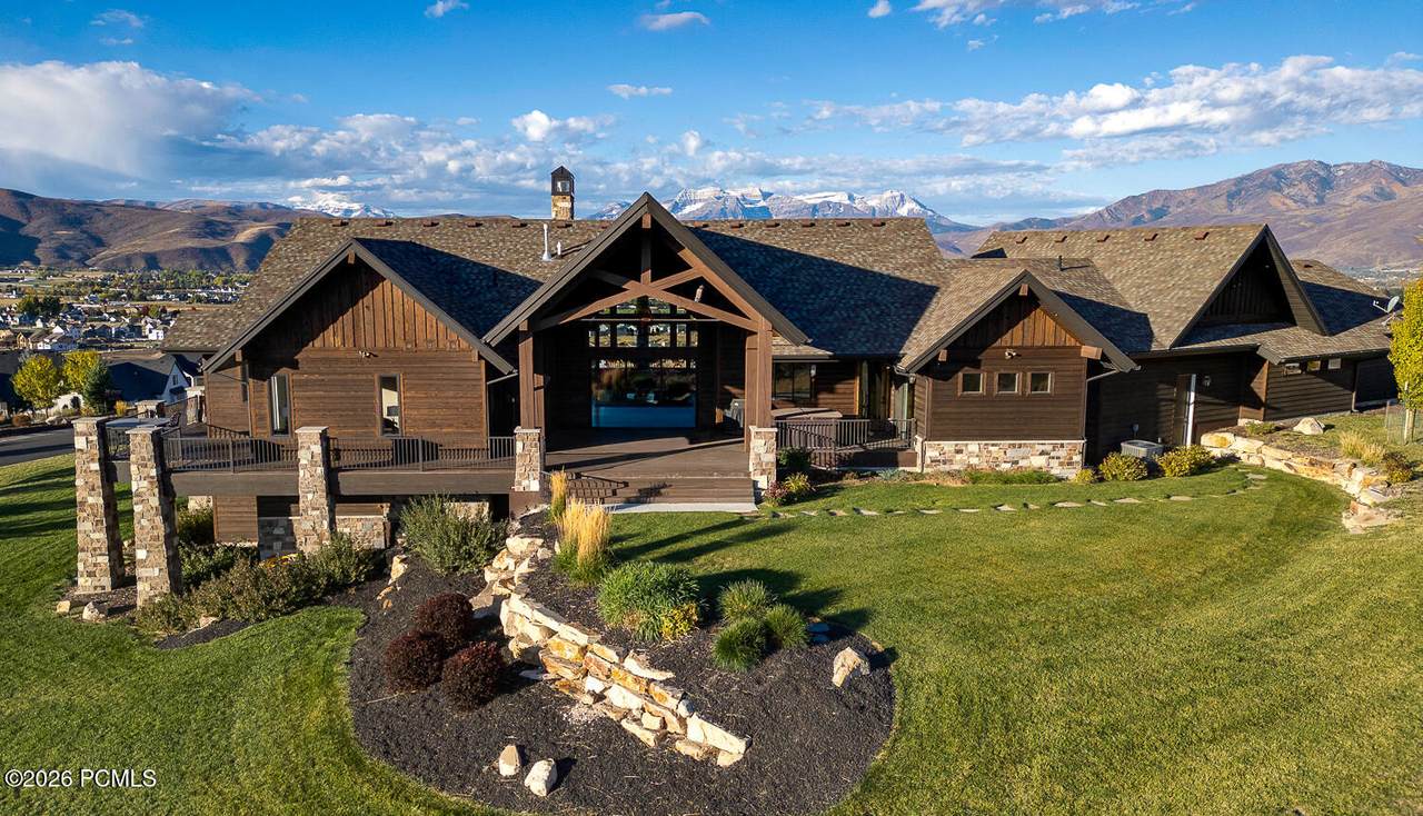 https://bt-photos.global.ssl.fastly.net/parkcity/1280_boomver_1_12601293-2.jpg