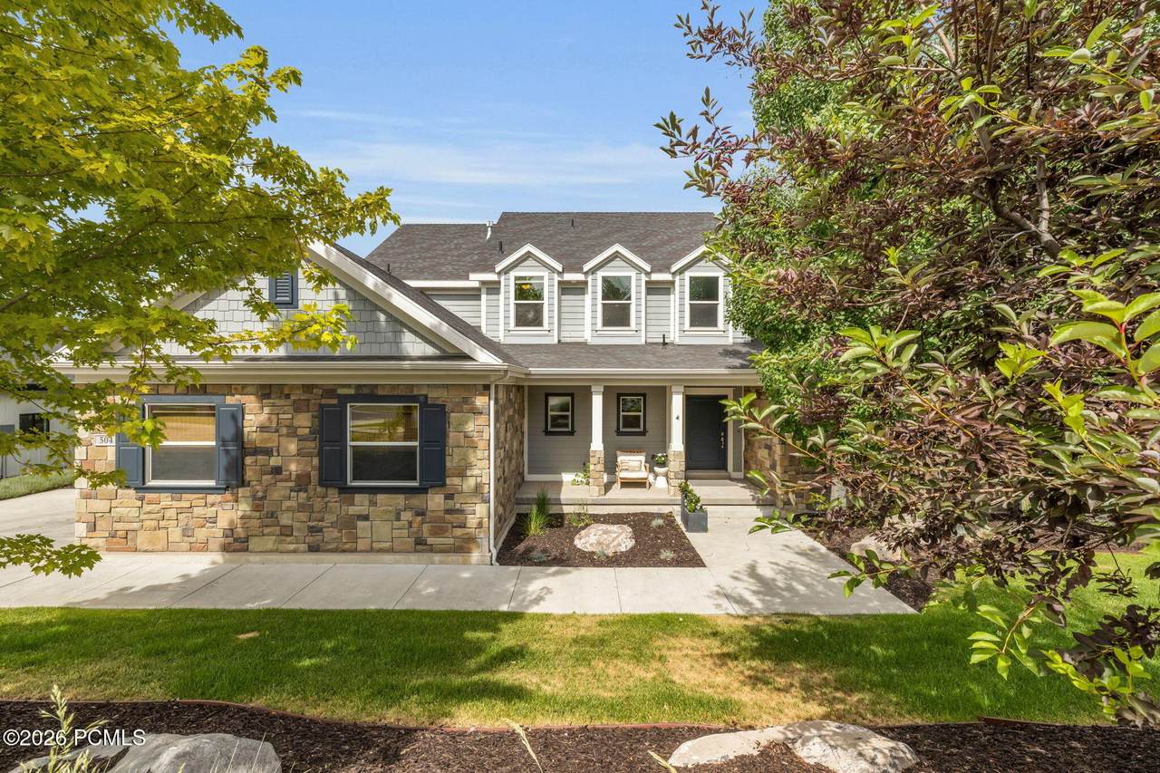 504 Lindsay Spring Road - Photo 1